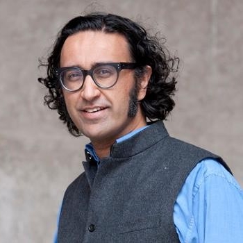 Am Johal's headshot